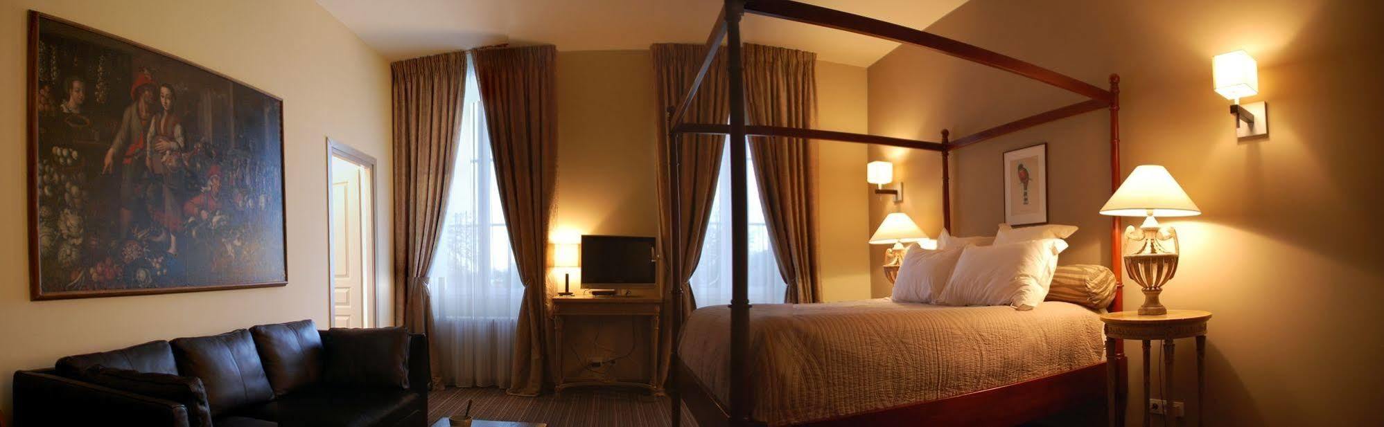 Hotel Rollan De By Begadan Екстер'єр фото